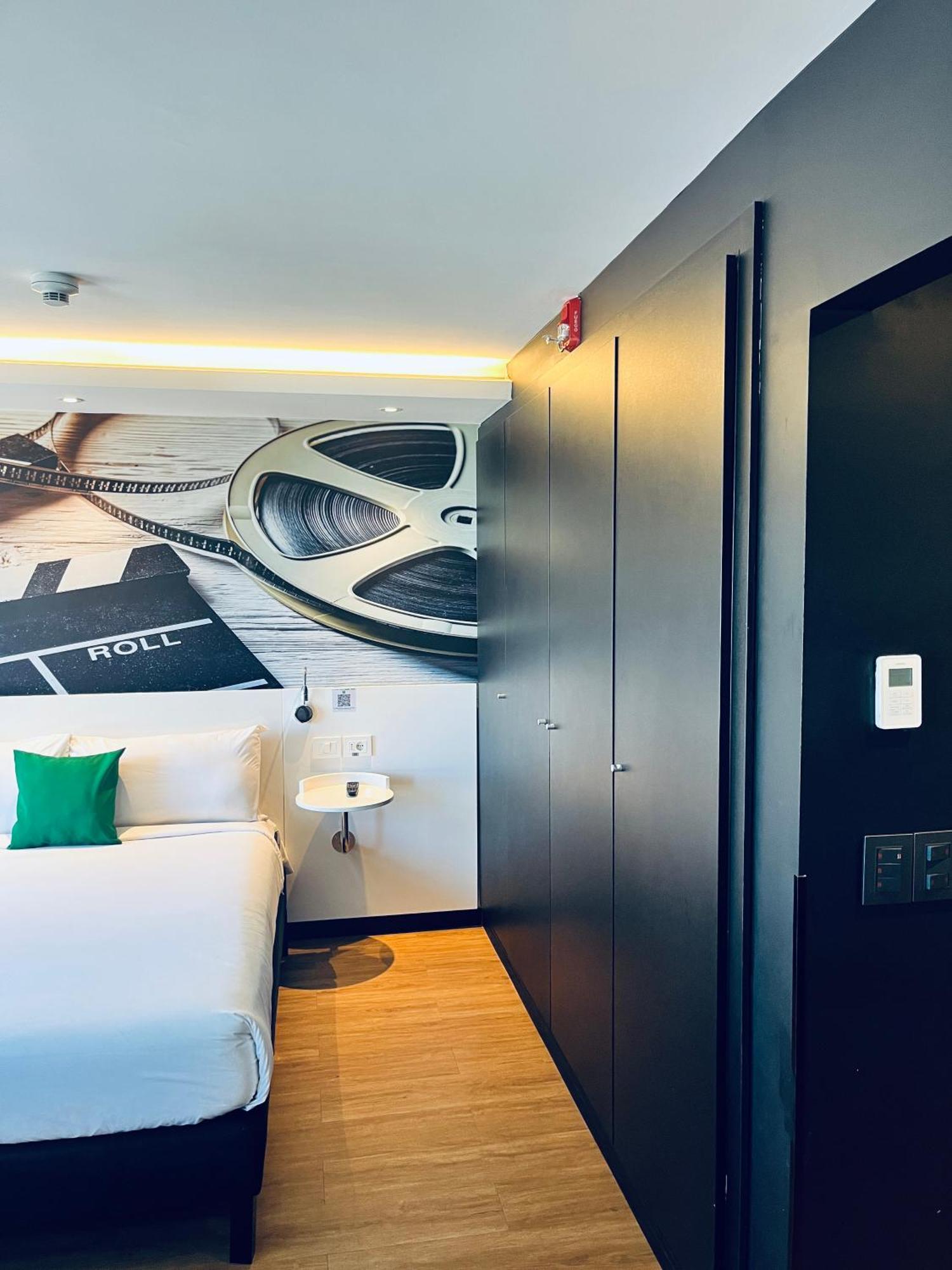 Ibis Styles Montevideo Biarritz Hotel Exterior photo