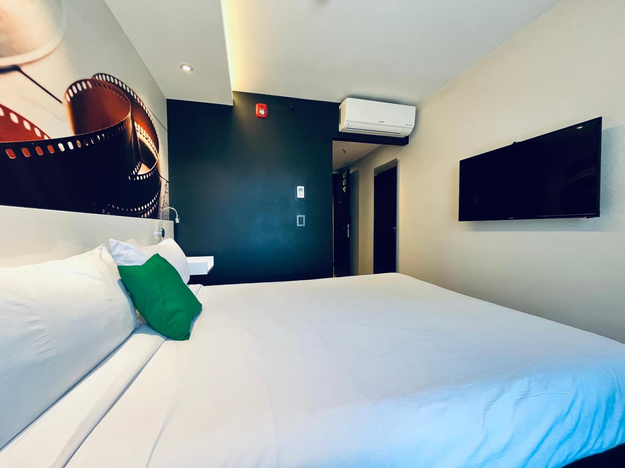 Ibis Styles Montevideo Biarritz Hotel Exterior photo