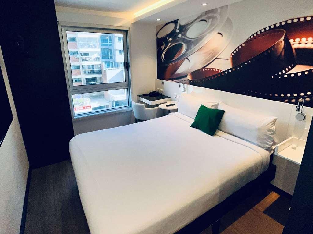 Ibis Styles Montevideo Biarritz Hotel Room photo